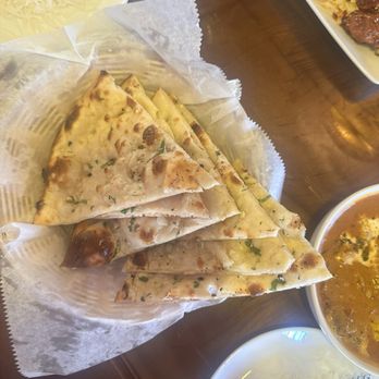 Star Lounge & Bar - Garlic Nan - Indian Near Me - West Chester, Ohio Star Lounge & Bar - Garlic Nan - Indian Near Me - West Chester, Ohio