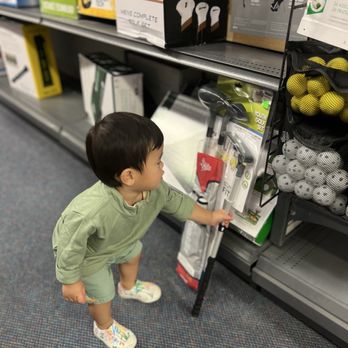Big 5 Sporting Goods - Checking prices on this golf set. - Sporting Goods Near Me - Tigard, Oregon