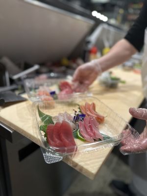 Pla-Tu Sushi Thai Tapas by null
