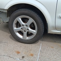 Michel's Auto Sales And Parts - Am looking for a used rim like in the onein the picture for a 2001 Nissan, Maximum size 215/55 R16