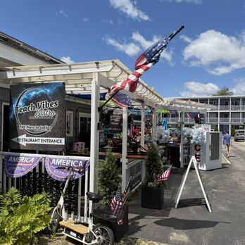 Beach Vibes Bistro - Breakfast & Brunch Near Me - Old Orchard Beach, Maine Beach Vibes Bistro - Breakfast & Brunch Near Me - Old Orchard Beach, Maine