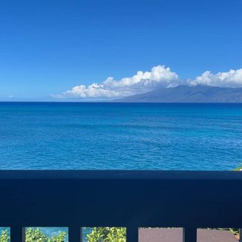 Blue Moon Massage Hale - View from the lanai. - Reflexology Near Me - Lahaina, Hawaii