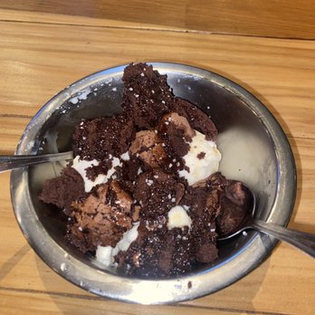 Brews Brothers Brewpub - Brownie. So yummy - Brewpubs Near Me - Burbank, California Brews Brothers Brewpub - Brownie. So yummy - Brewpubs Near Me - Burbank, California