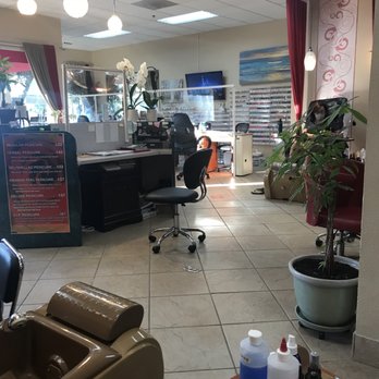 Palms Nail Spa - Great salon vibe - Nail Salons Near Me - Windsor, California
