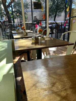 Polly’s Cafe by null