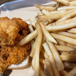 2 piece tender, medium heat, with dragon fries 2 piece tender, medium heat, with dragon fries