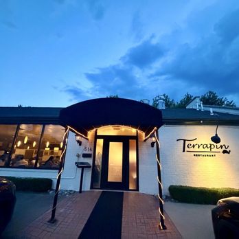 Terrapin Restaurant - Front entrance - New American Near Me - Virginia Beach, Virginia