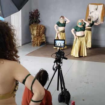 Sheba- Belly dance - Behind the scenes of the SHEBA sisters videoshoot. Watch the video:
https://youtu.be/f9anjFlYot0 - Dance Studios Near Me - New York, New York Sheba- Belly dance - Behind the scenes of the SHEBA sisters videoshoot. Watch the video:
https://youtu.be/f9anjFlYot0 - Dance Studios Near Me - New York, New York