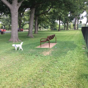 Wicker Memorial Park Dog Run - Dog Parks Near Me - Highland, Indiana