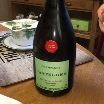Champagne Castelger - Champagne breakfast every morning - Wineries Near Me - Vauciennes, 51