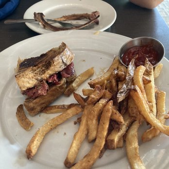 Station 101 Pub & Kitchen - Manhattan Reuben sandwich with fries - Pubs Near Me - DuBois, Pennsylvania