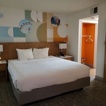 Clementine Hotel & Suites - studio suite - Hotels Near Me - Anaheim, California Clementine Hotel & Suites - studio suite - Hotels Near Me - Anaheim, California