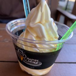 Maître Glacier - Maple spiral on vanilla soft serve