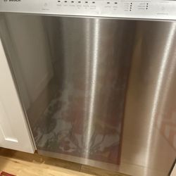 Central Furniture & Appliances - Bosch Home Connect 46 dBA
