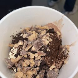 Cups Frozen Yogurt