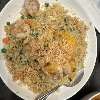 Yi Xin Cafe - Shrimp and salty egg fried rice! Wow! - Hong Kong Style Cafe Near Me - Honolulu, Hawaii Yi Xin Cafe - Shrimp and salty egg fried rice! Wow! - Hong Kong Style Cafe Near Me - Honolulu, Hawaii