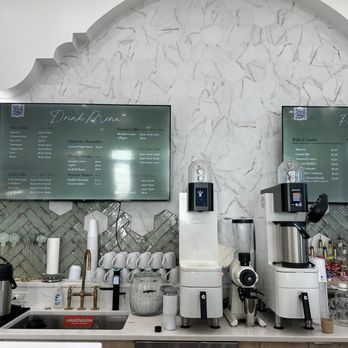 Causeway Coffee - Ambiance - Coffee & Tea Near Me - Miramar Beach, Florida Causeway Coffee - Ambiance - Coffee & Tea Near Me - Miramar Beach, Florida