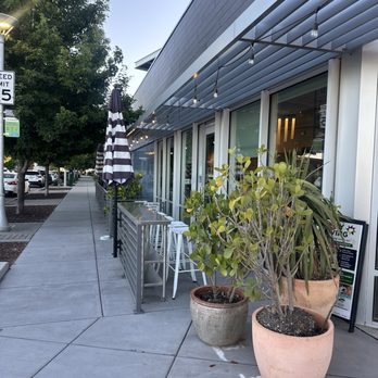 Franquette - Wine Bars Near Me - West Sacramento, California