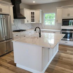 Klemme Construction - Custom home kitchen design