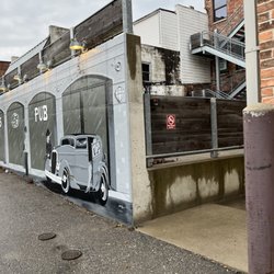 2 FOG's Pub