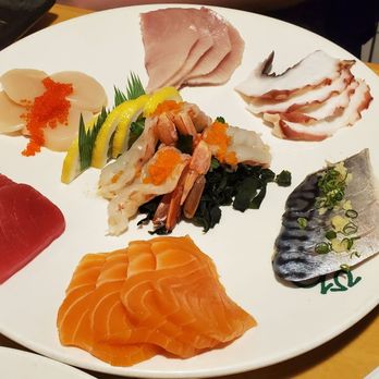 Hiro's Sushi Bar - Sashimi combo - Japanese Near Me - Flagstaff, Arizona Hiro's Sushi Bar - Sashimi combo - Japanese Near Me - Flagstaff, Arizona