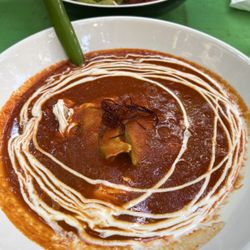 El Apapacho - Sopa azteca (tortilla soup)