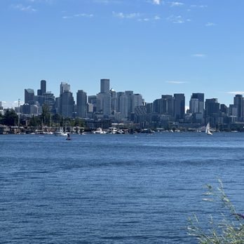 Bowriders Grill - View! - American Near Me - Seattle, Washington