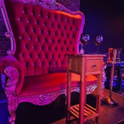 Hotel Café - Inside VIP chair