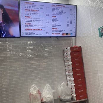 Rokstar Chicken Douglaston - Chicken Shop Near Me - Douglaston, New York