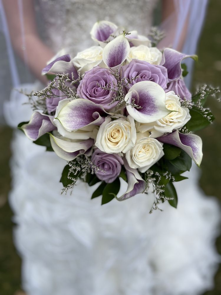 MCCLELLAND’S FLORIST Updated October 2024 17 Photos & 16 Reviews