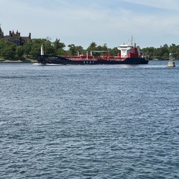 Capt Thomson's Resort - Hotels Near Me - Alexandria Bay, New York Capt Thomson's Resort - Hotels Near Me - Alexandria Bay, New York