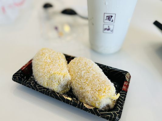 Phoenix Dessert - San Diego by null