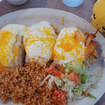 Casa Palomino Mexican Resturant - This is the greatest chicken burrito I've ever had. We both still want to drive back, just for this. - Mexican Near Me - Coolidge, Arizona Casa Palomino Mexican Resturant - This is the greatest chicken burrito I've ever had. We both still want to drive back, just for this. - Mexican Near Me - Coolidge, Arizona