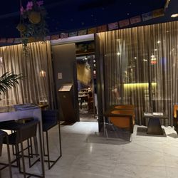 Inka - Photo 2: Lobby entrance to the restaurant