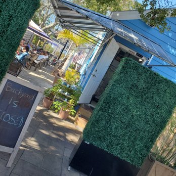 Sandpiper - Patio outside in the back - Cafes Near Me - Dunedin, Florida Sandpiper - Patio outside in the back - Cafes Near Me - Dunedin, Florida