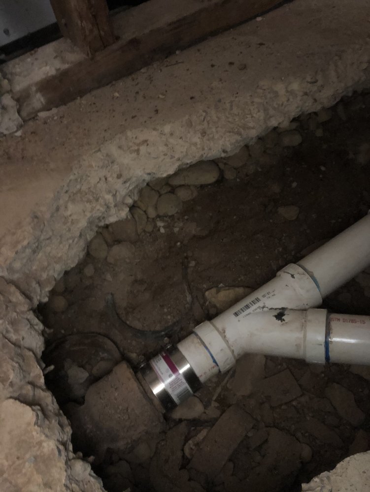 Slide of R&M Plumbing