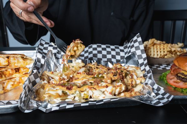 Birdies Wings and Bar