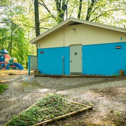 Dune Lake Campground - Bath house