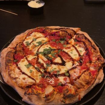 Taylor’s Bar & Table - Margarita pizza - Burgers Near Me - Pendleton, Indiana