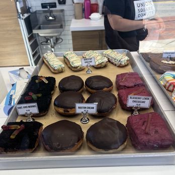 Union Square Donuts - Donuts Near Me - Lynnfield, Massachusetts
