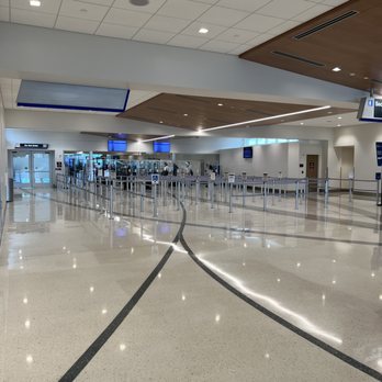 Lafayette Regional Airport - Inside - Airports Near Me - Lafayette, Louisiana Lafayette Regional Airport - Inside - Airports Near Me - Lafayette, Louisiana
