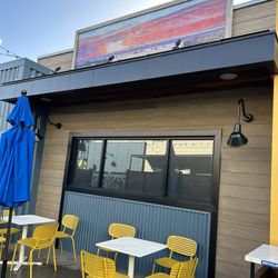 Portside Coffee and Gelato - Outside seating