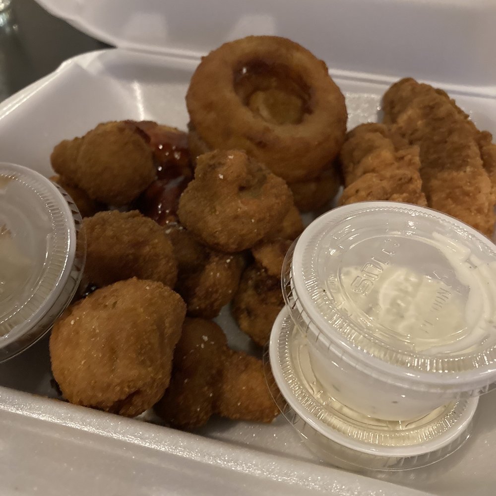 Mining Claim 1899 Saloon - Fried mushrooms, onion rings, chicken strips - Bars Near Me - Victor, Colorado