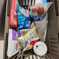 Giant - 12'18'2023 I refuse to buy a bag. Took this basket to my truck to transfer items into bag and returned the basket.