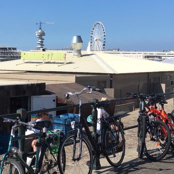 Reuzenrad Pier Scheveningen - Local Flavor Near Me - Den Haag, DR