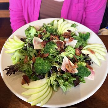 Gritty McDuff's Brew Pub - Broccoli & bacon salad - American Near Me - Portland, Maine Gritty McDuff's Brew Pub - Broccoli & bacon salad - American Near Me - Portland, Maine