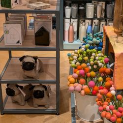 MyZeil - Türstopper Hund - wollte mit