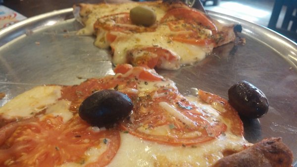 Pizza Cala by null