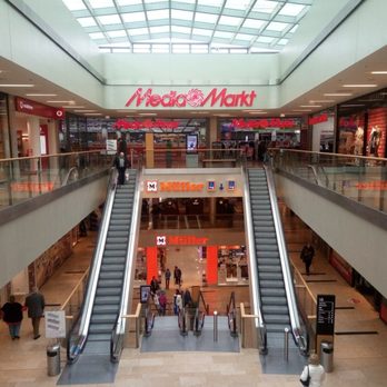 Düsseldorf Arcaden - Bekannte Namen sind in den Arcaden vorhanden - Shopping Centers Near Me - Dusseldorf, NW Düsseldorf Arcaden - Bekannte Namen sind in den Arcaden vorhanden - Shopping Centers Near Me - Dusseldorf, NW