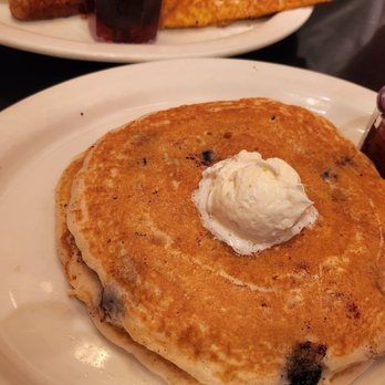 Russell's - Blue Berry pancakes - American Near Me - Pasadena, California Russell's - Blue Berry pancakes - American Near Me - Pasadena, California